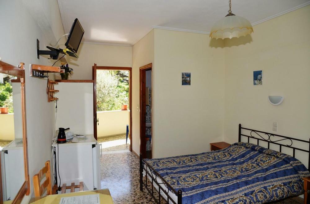 Kotsifas Rooms Tirós Zewnętrze zdjęcie